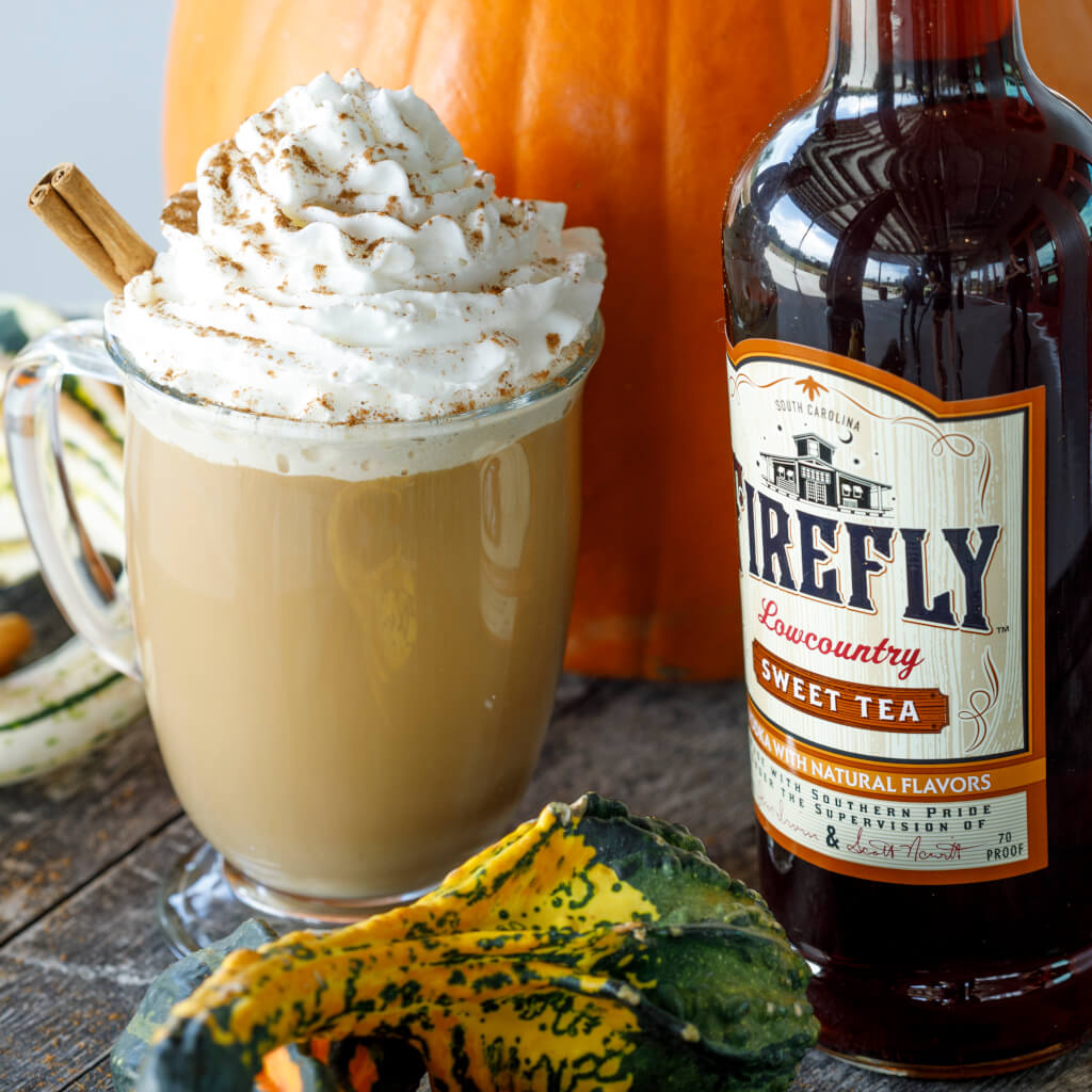 Latte drink, decorative gourd, firefly spirits bottle